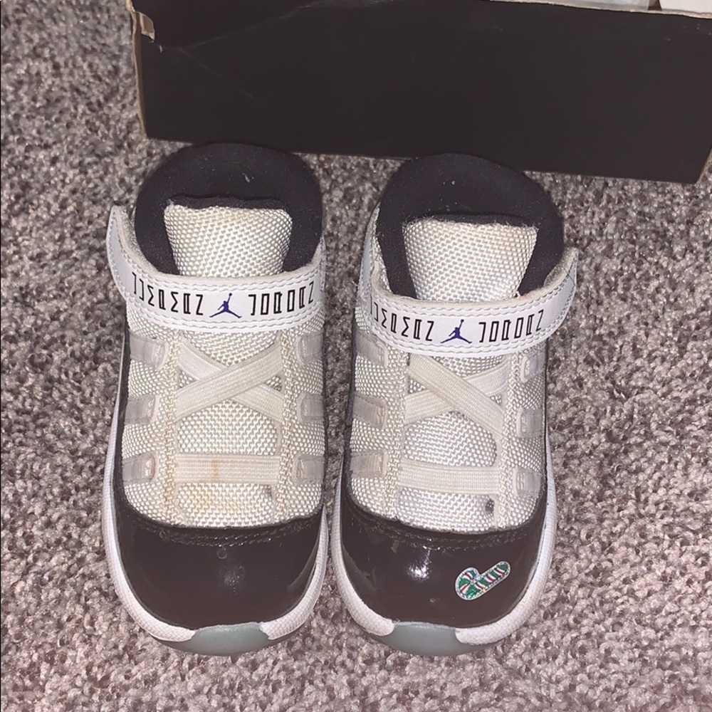 Jordan 11 retro concords